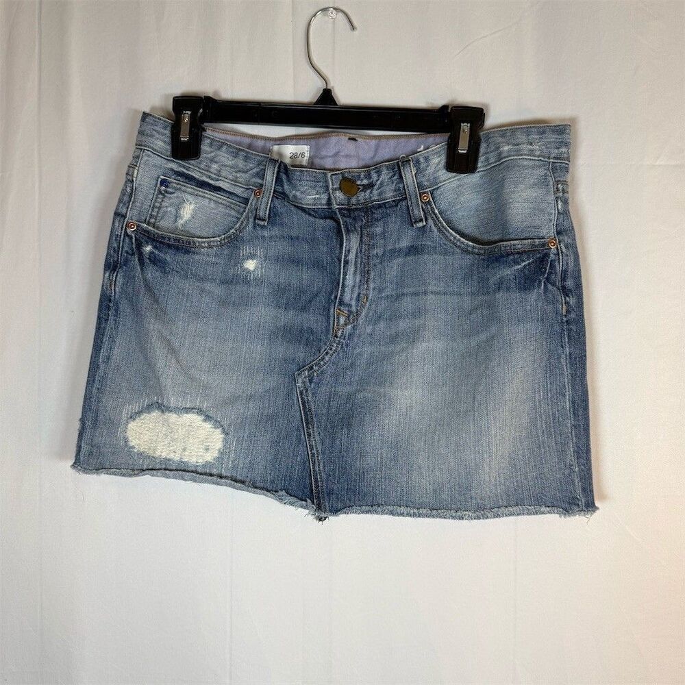 GAP Denim Mini Skirt Womens Size 6 Light Wash Distressed Raw Hem Blue